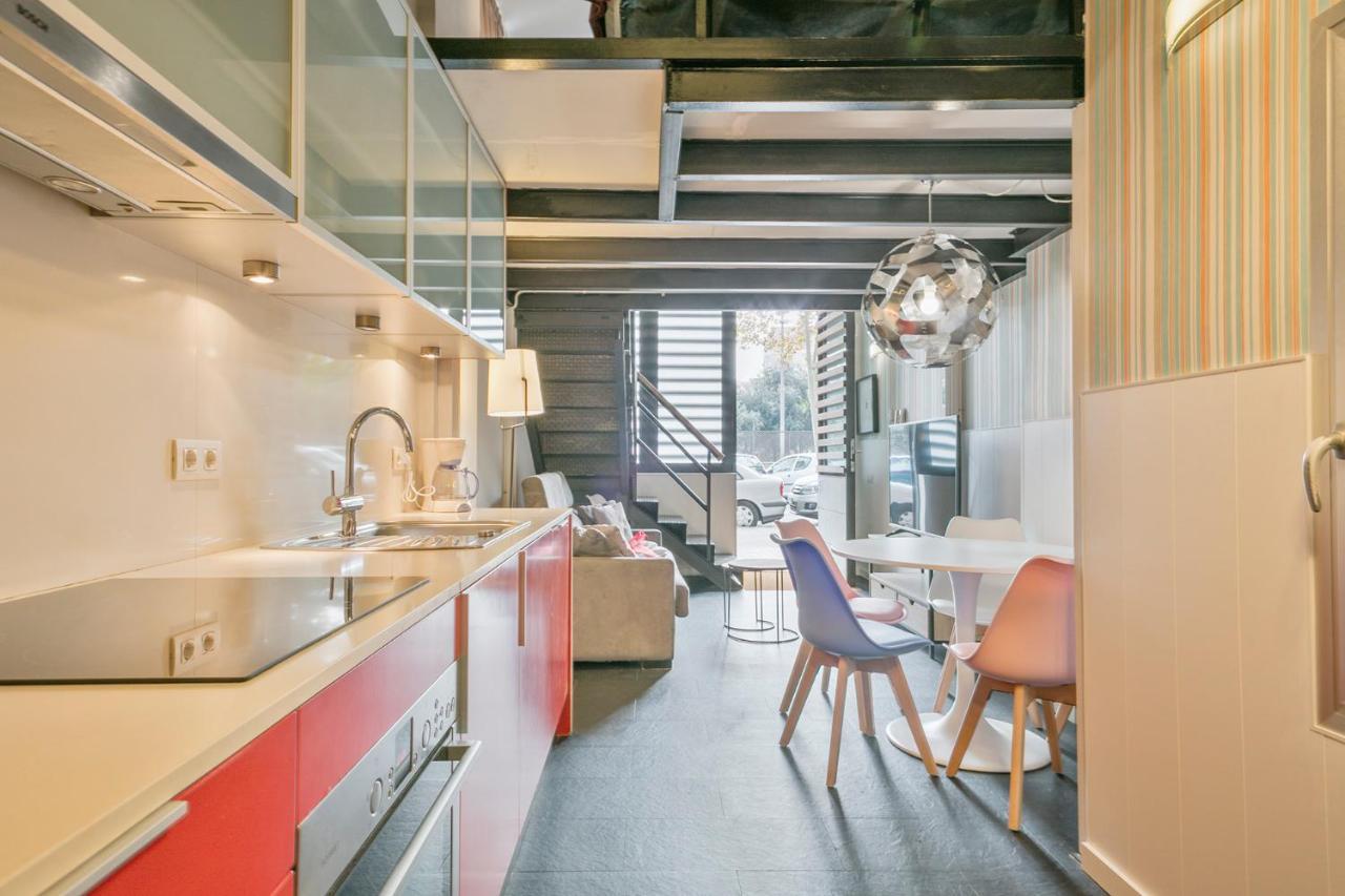 Alcam Loft Les Corts Apartment บาร์เซโลนา ภายนอก รูปภาพ