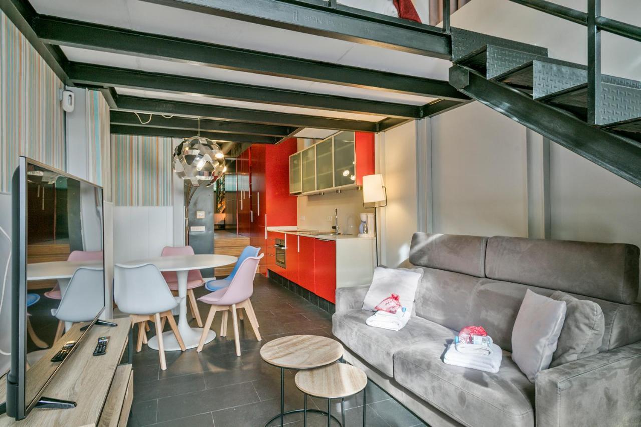 Alcam Loft Les Corts Apartment บาร์เซโลนา ภายนอก รูปภาพ